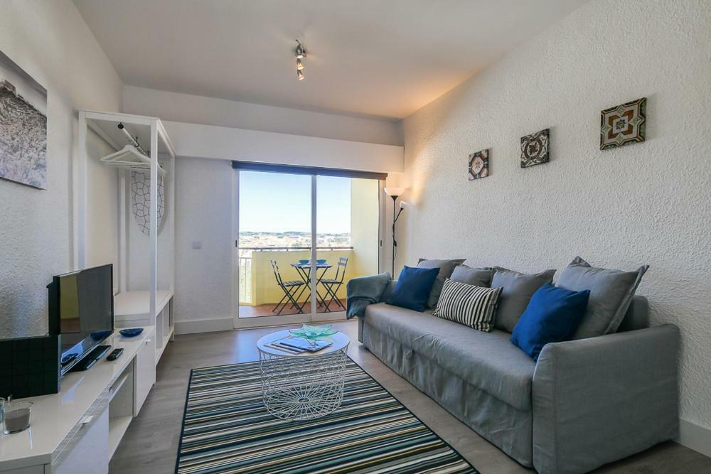 شقة كاسكايس  في Cozy Studio With Balcony And Beautiful View المظهر الخارجي الصورة
