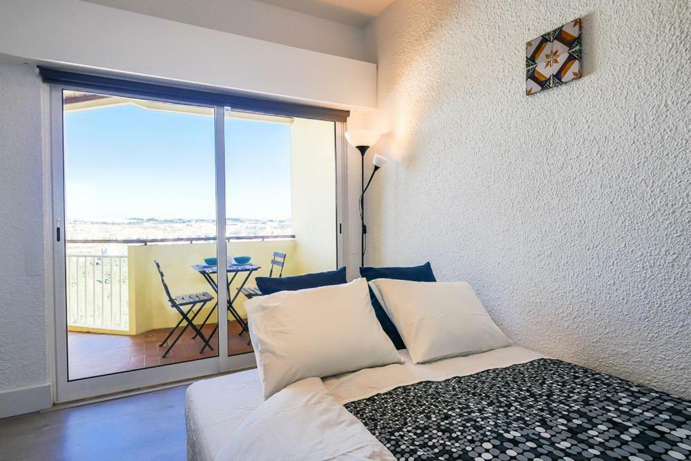 شقة كاسكايس  في Cozy Studio With Balcony And Beautiful View المظهر الخارجي الصورة